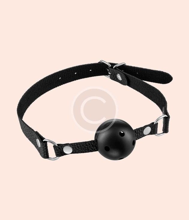Breathable ball gag